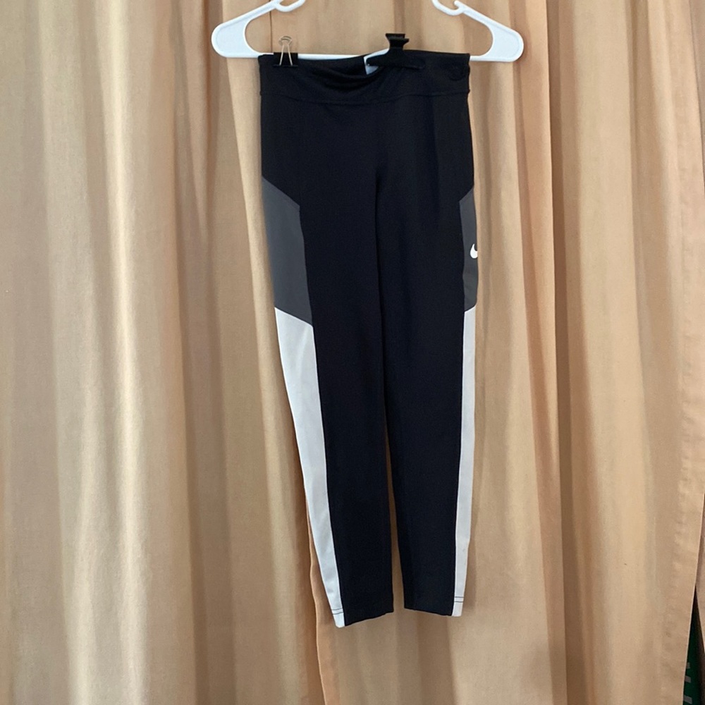 Nike dry fit leggings